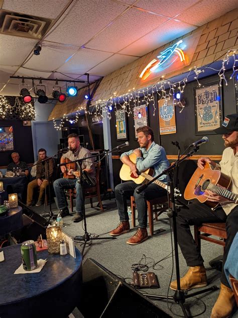 Nashville bluebird cafe - Nov 15, 2019 · Bluebird: Directed by Brian A. Loschiavo. With Clare Bowen, Connie Britton, Garth Brooks, Steve Earle. The origin of megastars like Garth Brooks and Taylor Swift while following emerging singer-songwriters as they chase their dreams inside The Bluebird Cafe, Nashville's accidental landmark that has altered the course of music history. 